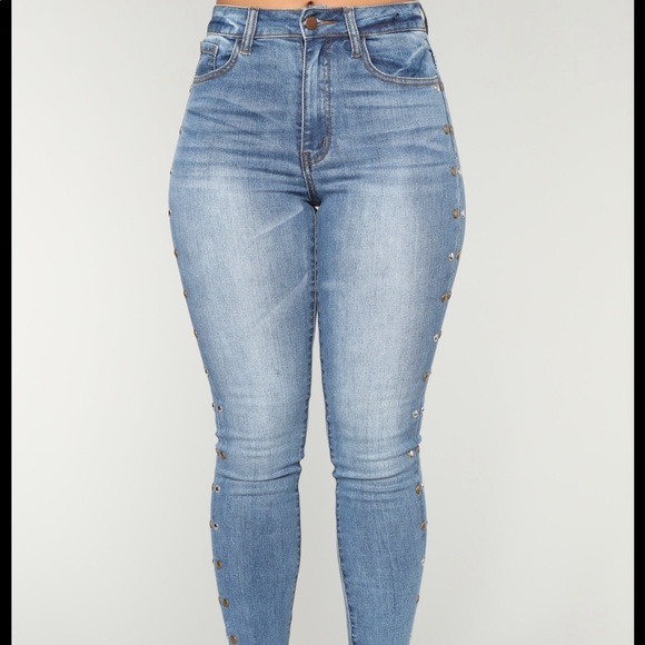 NWT Studded Fashion Nova Skinny Jeans - Picture 3 of 7